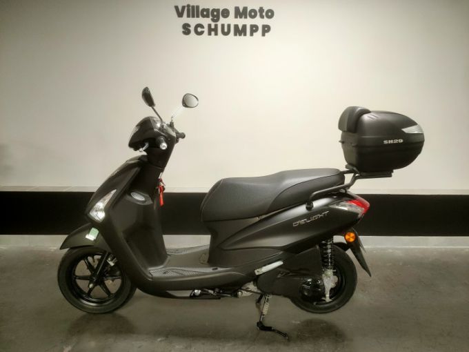 YAMAHA D'ELIGHT (125) 4