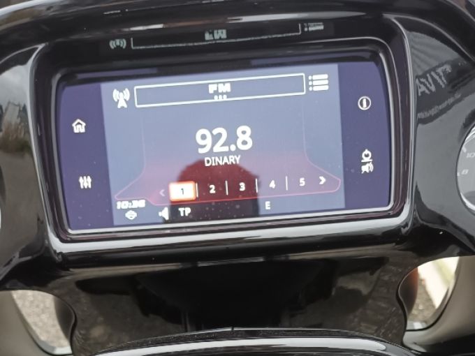 HARLEY-DAVIDSON TOURING ROAD GLIDE 1923 ST 4