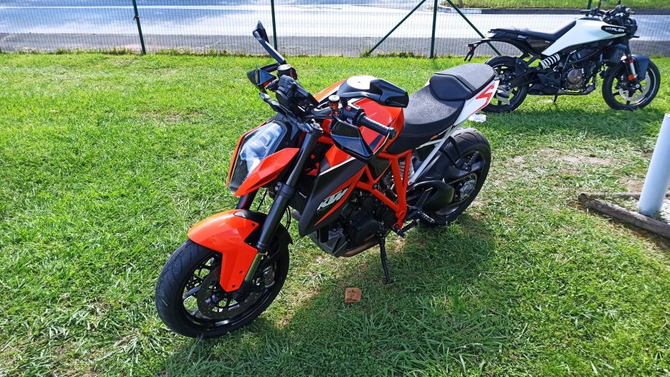 KTM 1290 SUPER DUKE R 4