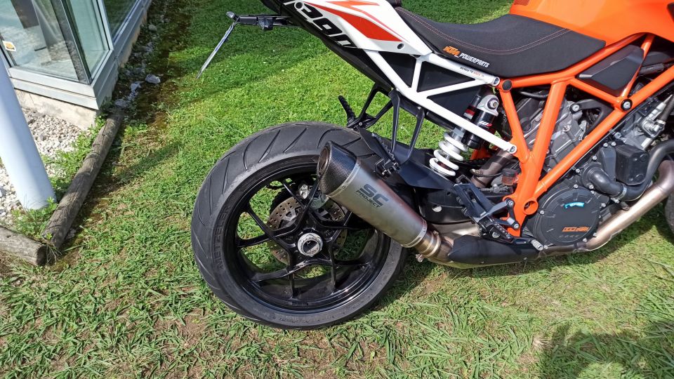 KTM 1290 SUPER DUKE R 4