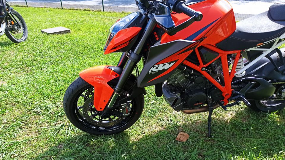 KTM 1290 SUPER DUKE R 4
