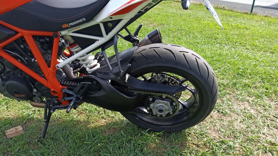KTM 1290 SUPER DUKE R 4