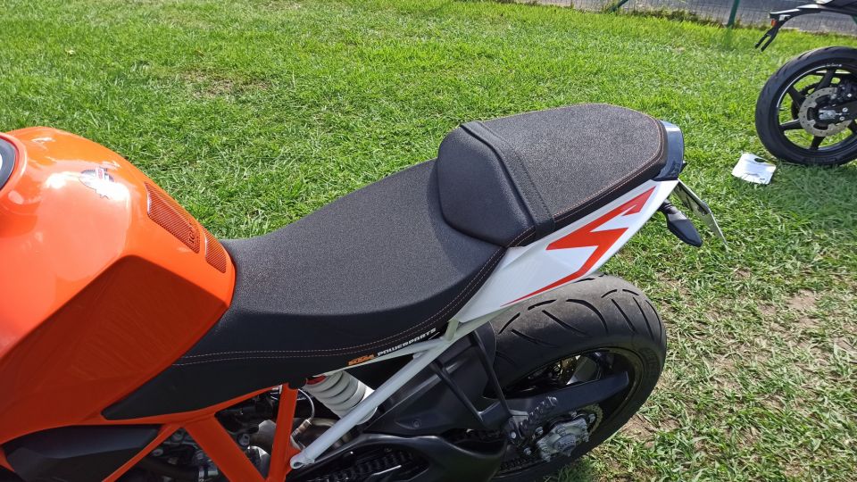 KTM 1290 SUPER DUKE R 4