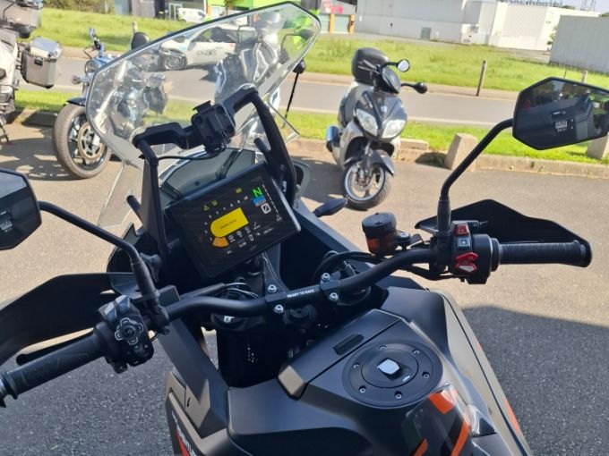 KTM 1290 SUPER ADVENTURE S 4