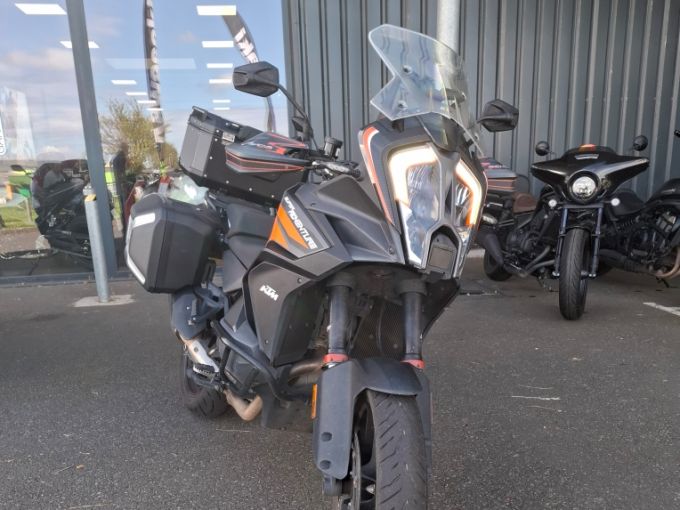 KTM 1290 SUPER ADVENTURE S 4