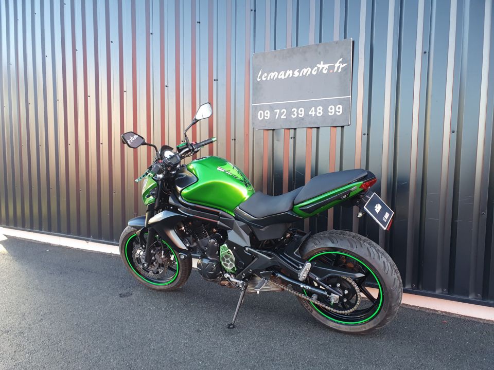 KAWASAKI ER-6 (47.5CV) 4