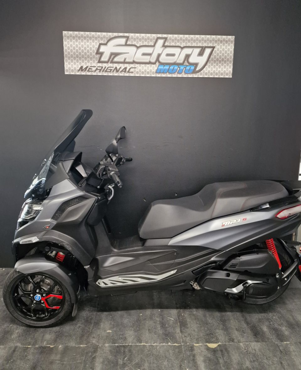 PIAGGIO MP3 400 RST SPORT 4