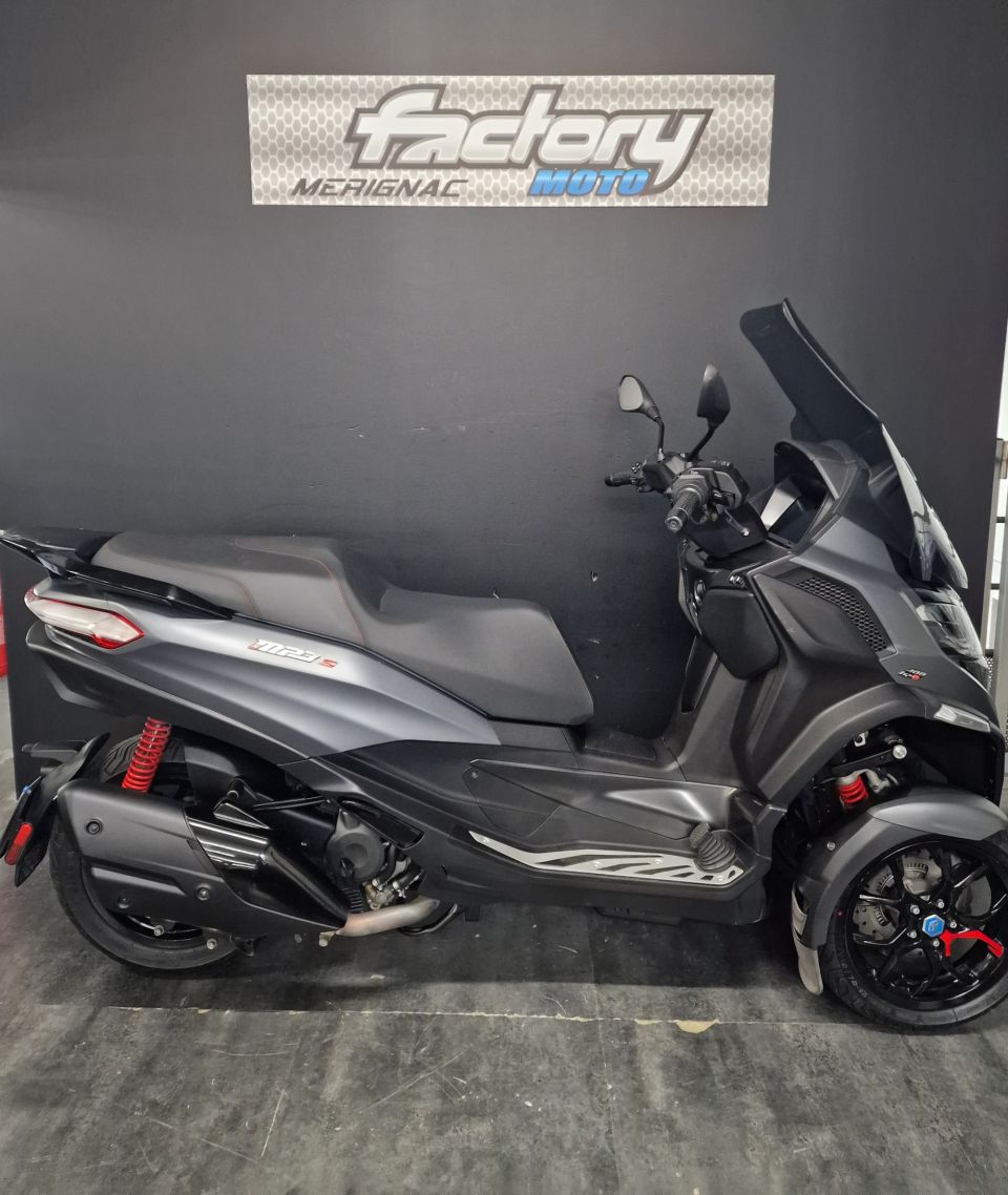 PIAGGIO MP3 400 RST SPORT 4