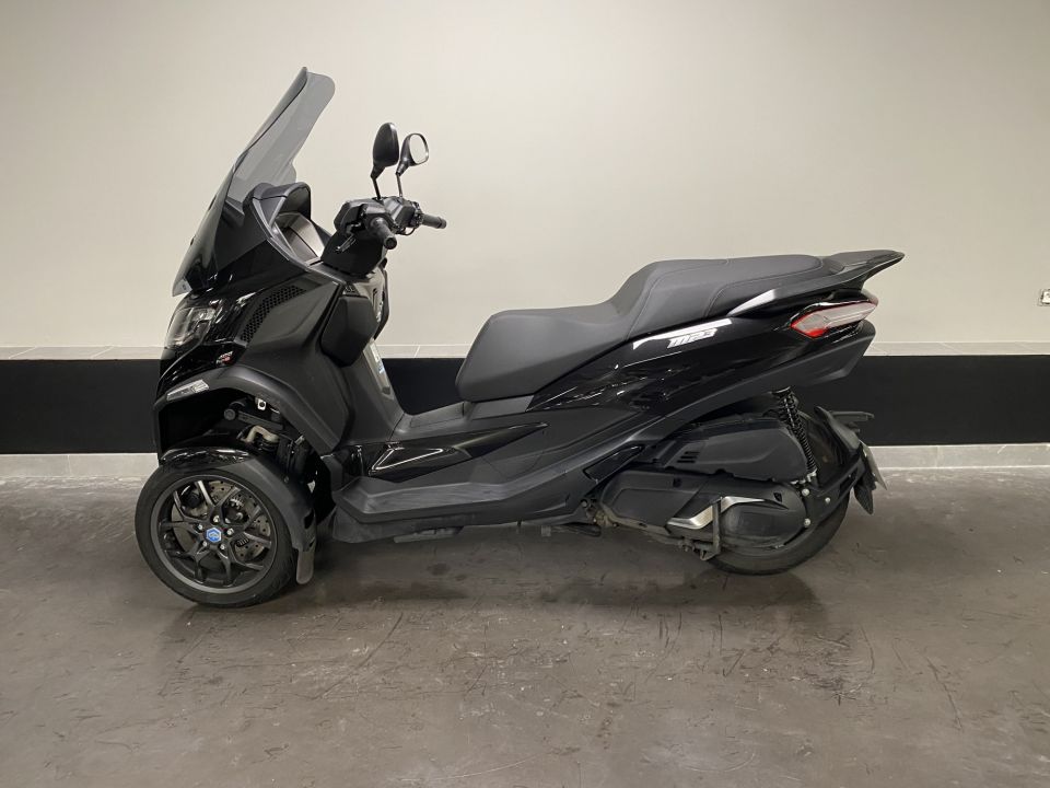 PIAGGIO MP3 400 HPE MY22 4