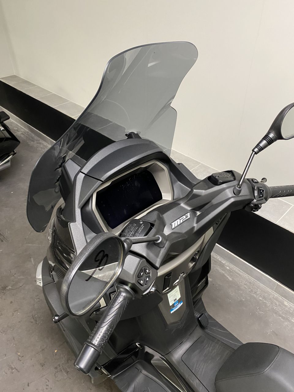 PIAGGIO MP3 400 HPE MY22 4