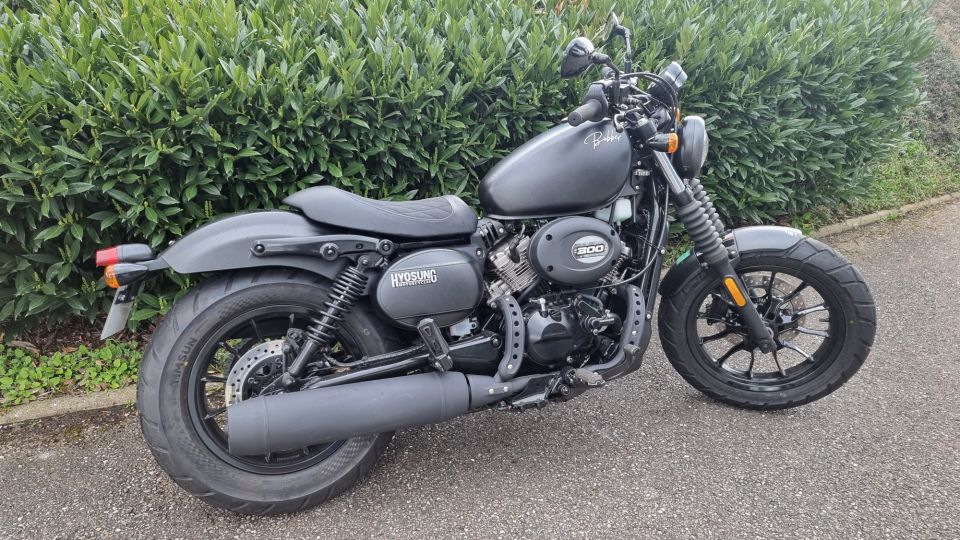 HYOSUNG BOBBER 300 4