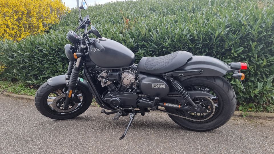 HYOSUNG BOBBER 300 4