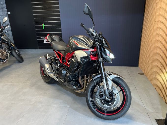 KAWASAKI Kawazaki Z900 4