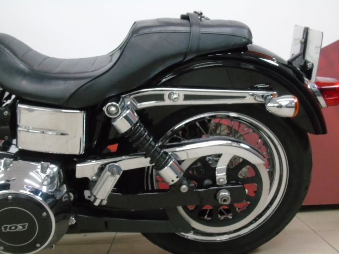 HARLEY-DAVIDSON DYNA LOW RIDER 1690 ABS 4