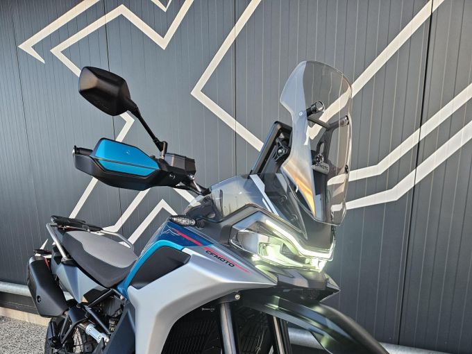 CF MOTO 800MT-X 4