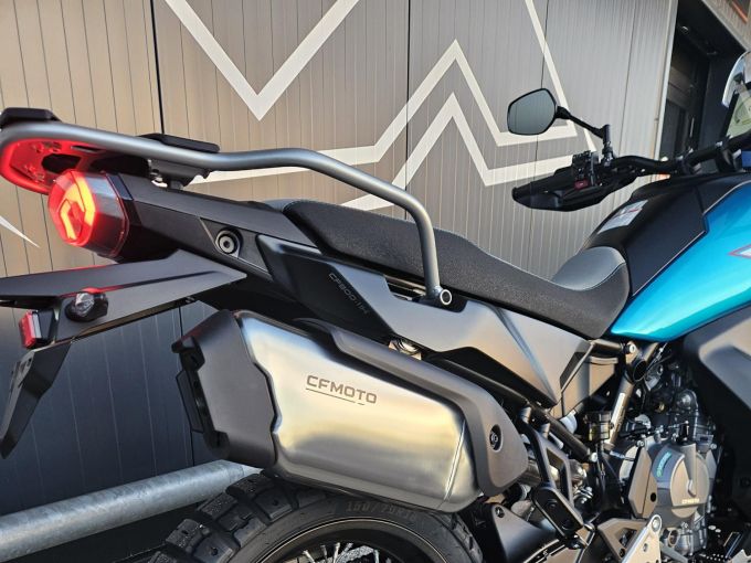 CF MOTO 800MT-X 4