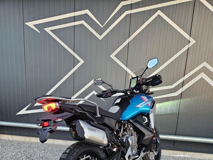 CF MOTO 800MT-X 4