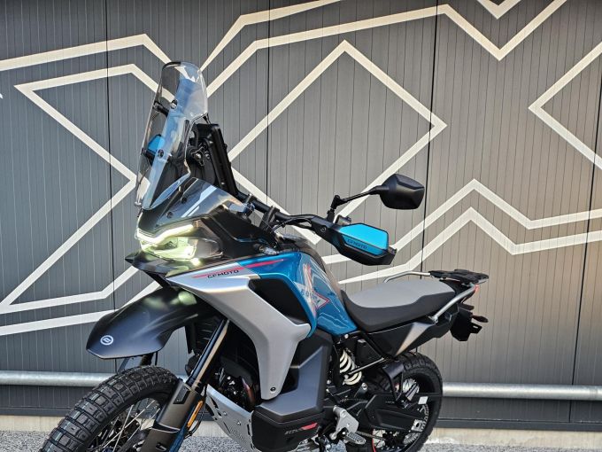 CF MOTO 800MT-X 4