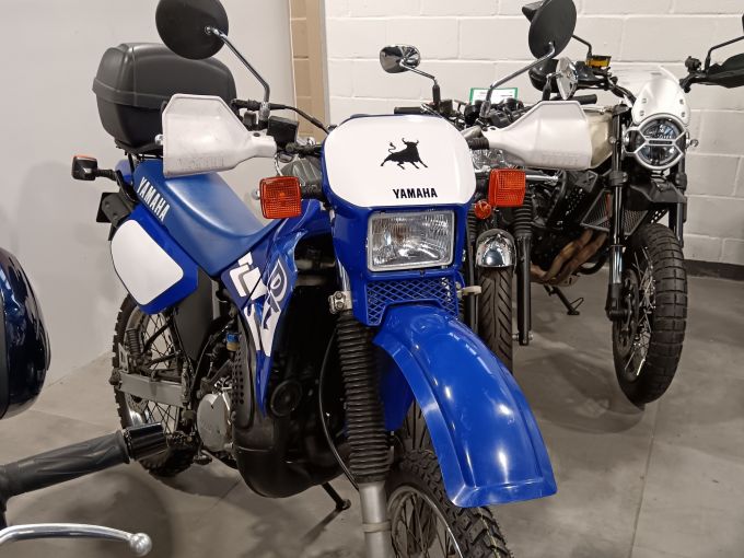 YAMAHA DTR 125 4