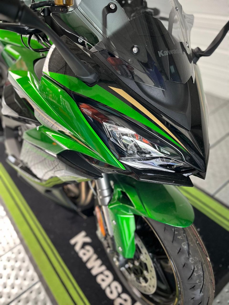 KAWASAKI NINJA 1100 SX 4