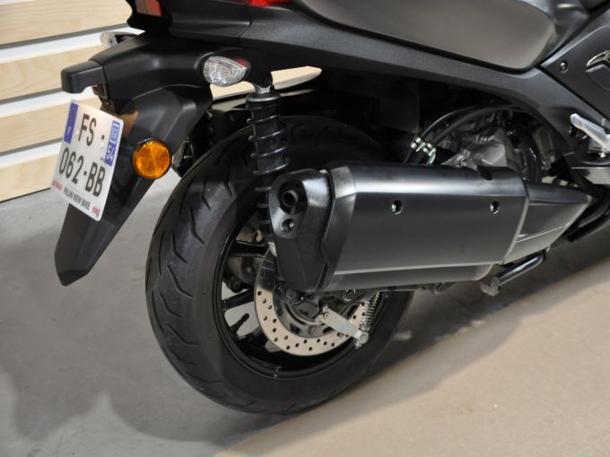 YAMAHA TRICITY 300 4