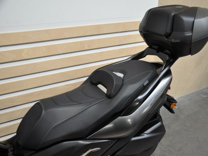 YAMAHA TRICITY 300 4