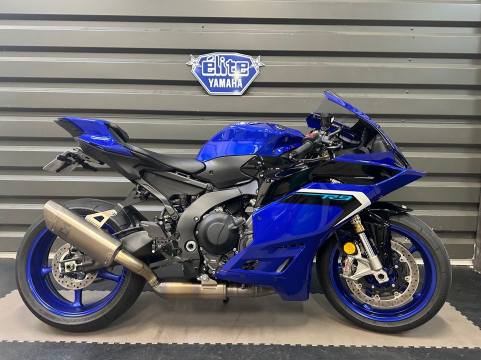 YAMAHA YZF-R9 4