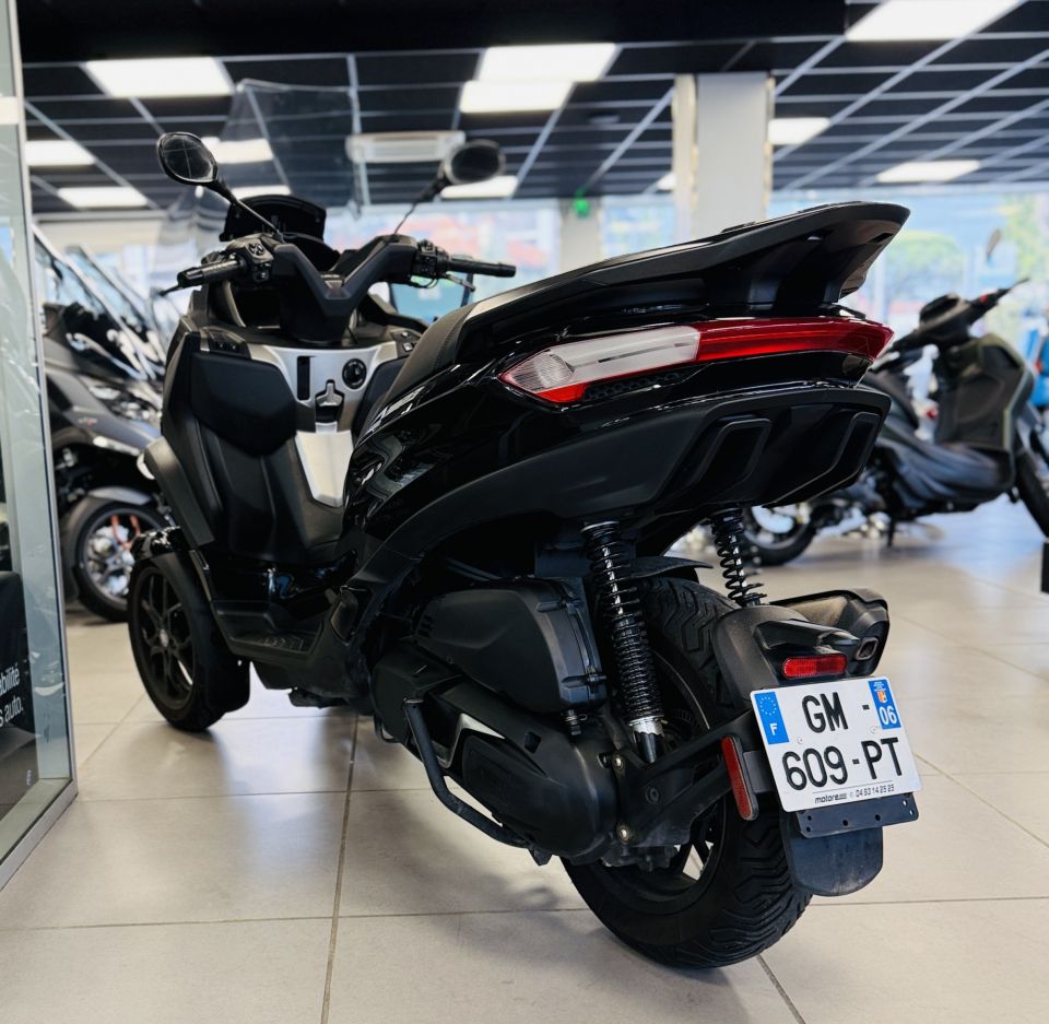 PIAGGIO MP3 400 HPE ABS ASR 4