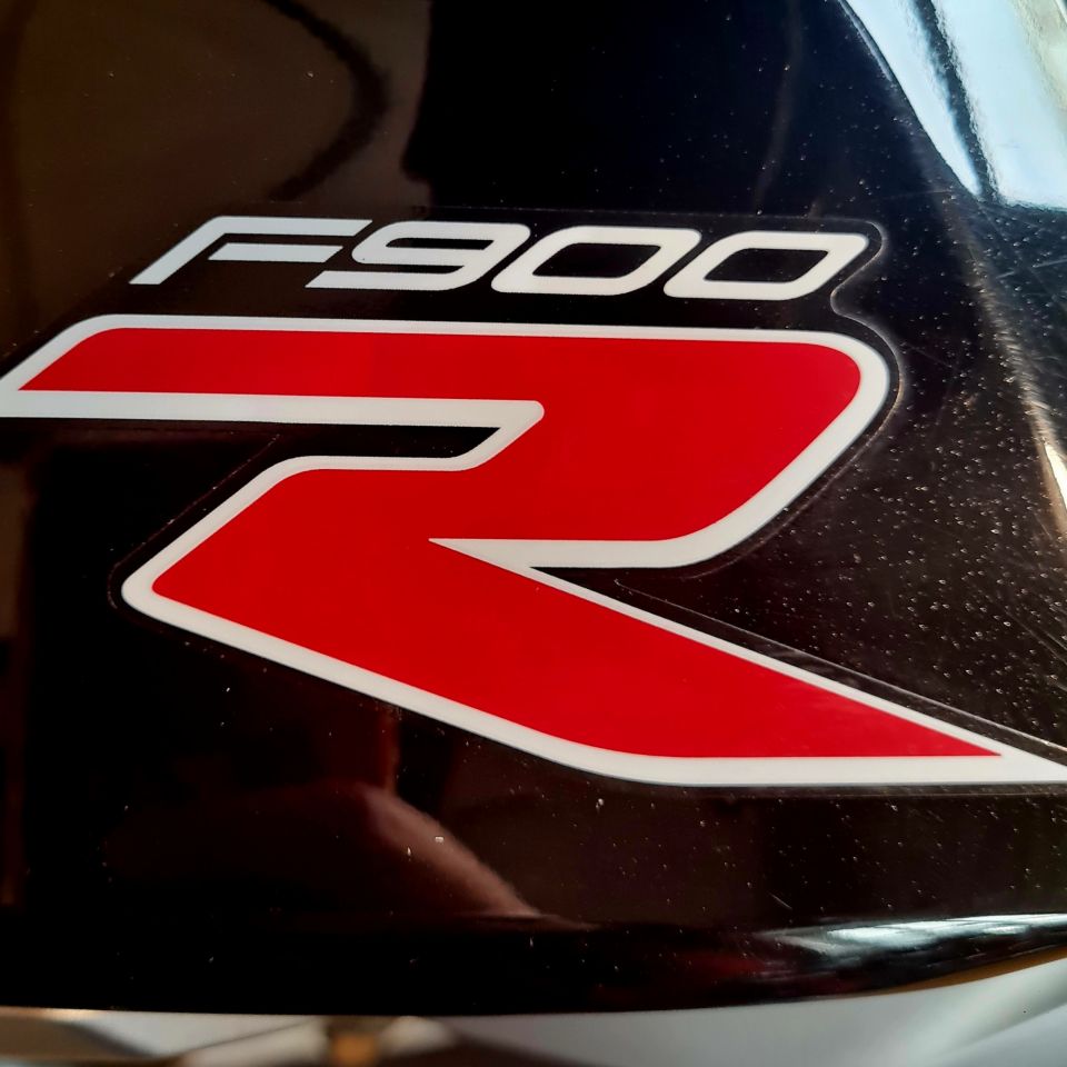 BMW F 900 R 4