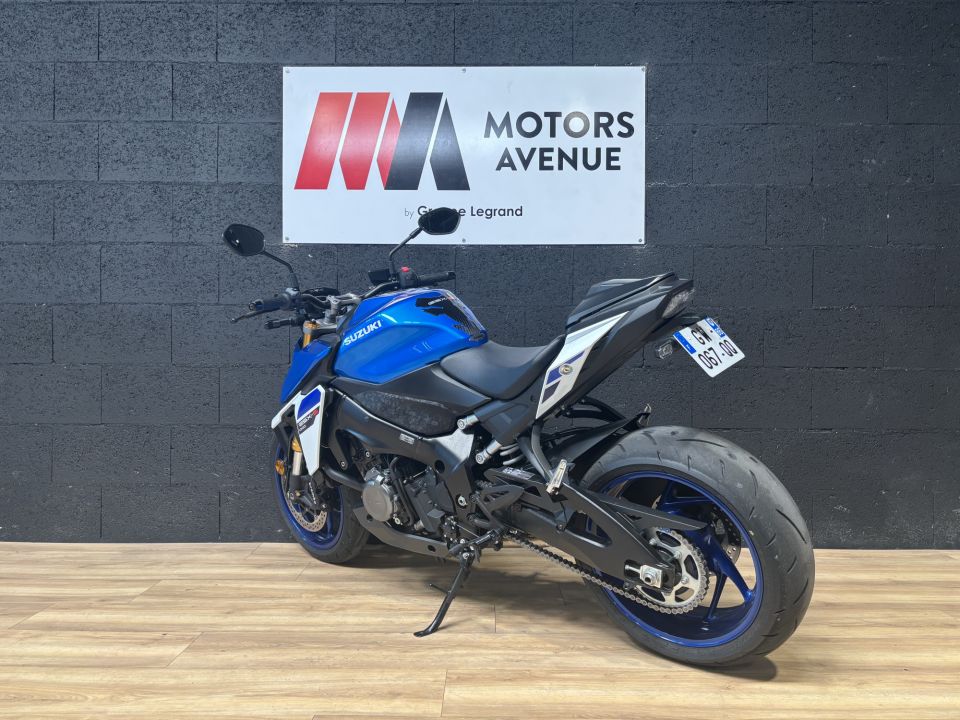 SUZUKI GSX-S 1000 ABS 4