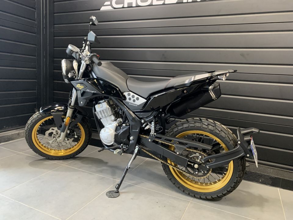 RIEJU TANGO 125 SCRAMBLER 4