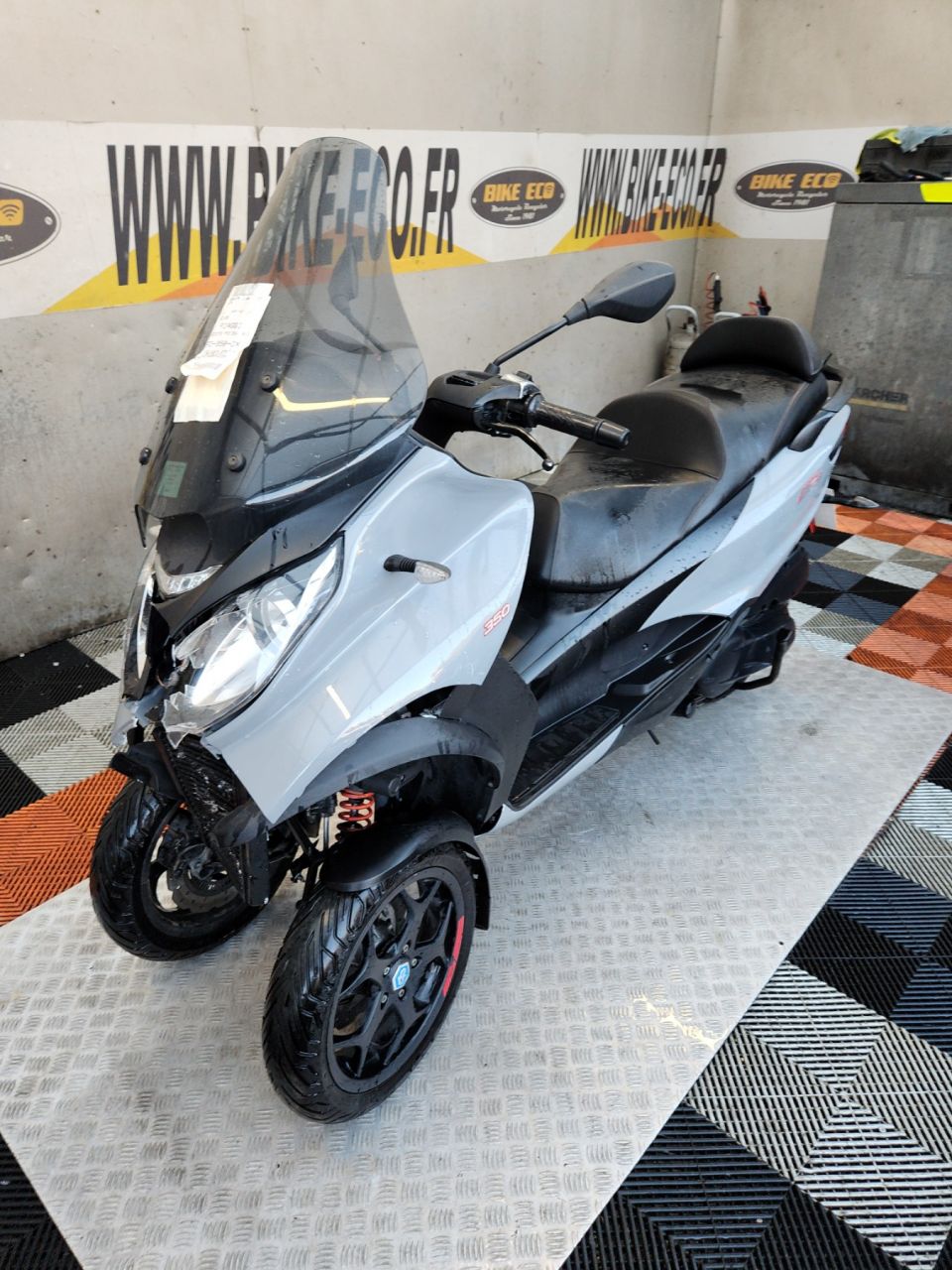 PIAGGIO MP3 350 ABS/ASR 4