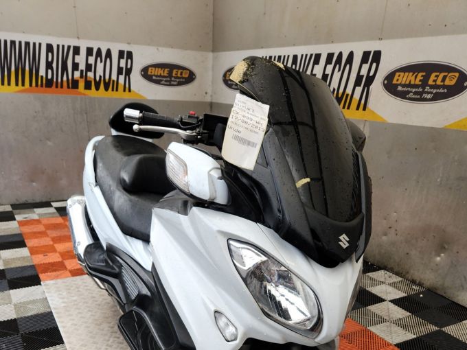 SUZUKI BURGMAN 650 4
