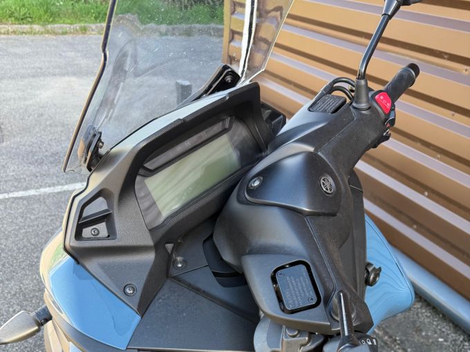 YAMAHA TRICITY 300 4